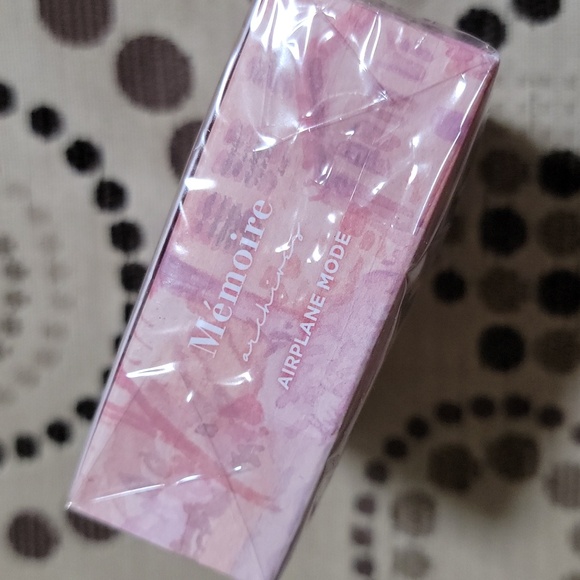 MEMOIRE ARCHIVES Airplane Mode Eau de Parfum 20ml - Picture 2 of 4